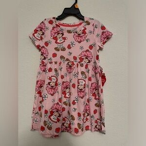 Strawberry shortcake Pink Kids Dress with Cartoon Print size 4T-NWT